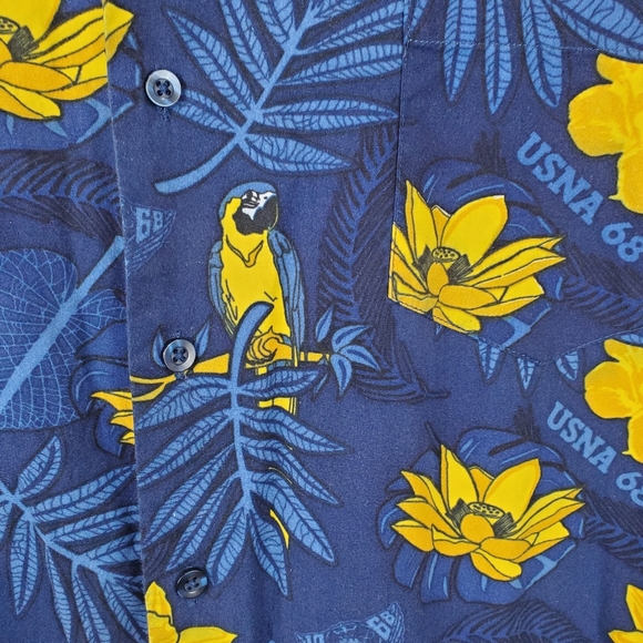 Symmetry USNA 68 Naval Academy Parrot  Tropical Bird Hawaiian Shirt Size XL Mens - Picture 4 of 12